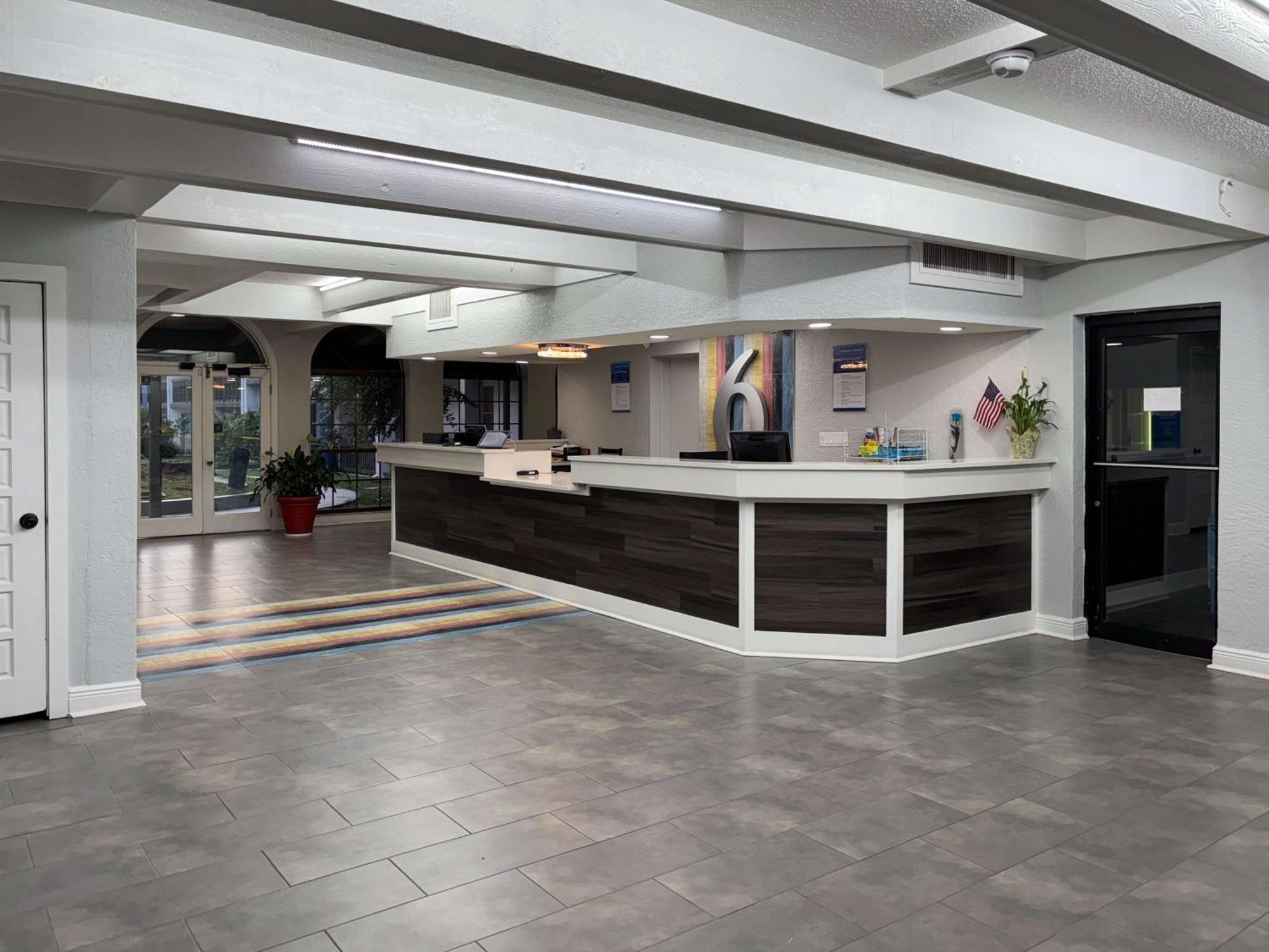 Motel 6 Tallahassee, Fl North Monroe Zewnętrze zdjęcie