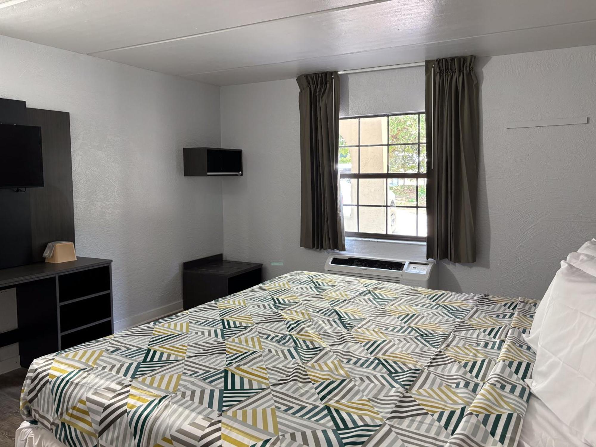 Motel 6 Tallahassee, Fl North Monroe Zewnętrze zdjęcie